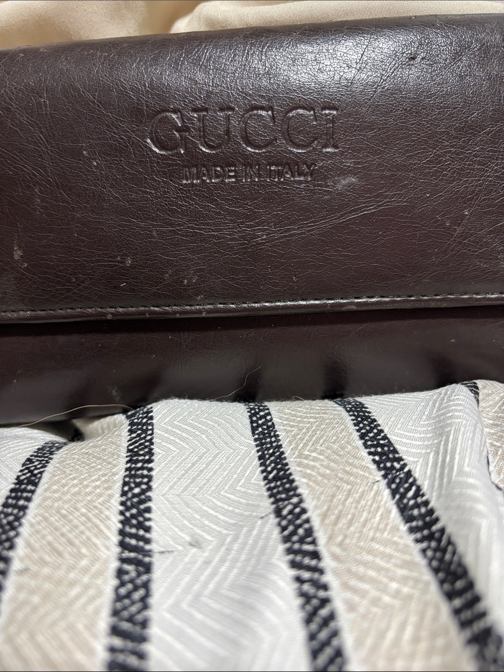 Gucci Men's Leather Wallet - Dark Brown Embossed Logo